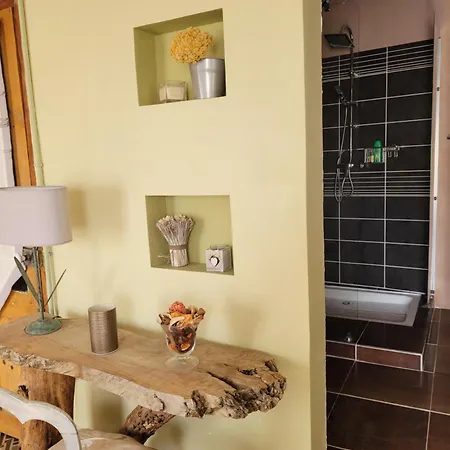 La Sorga De Vida Oda ve Kahvaltı Quarante