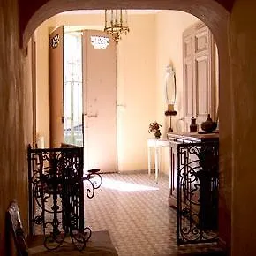 La Sorga De Vida Oda ve Kahvaltı